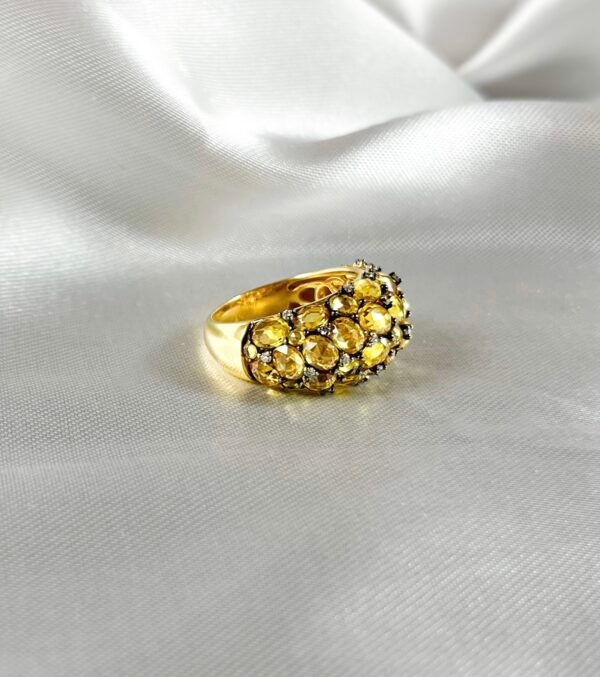 Anillo de Citrinos con Diamantes